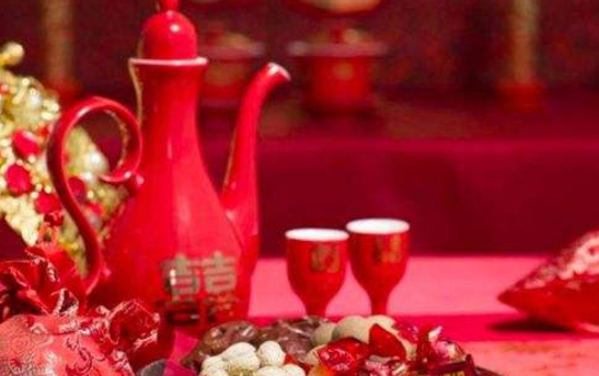 2020年农历八月哪天可以结婚