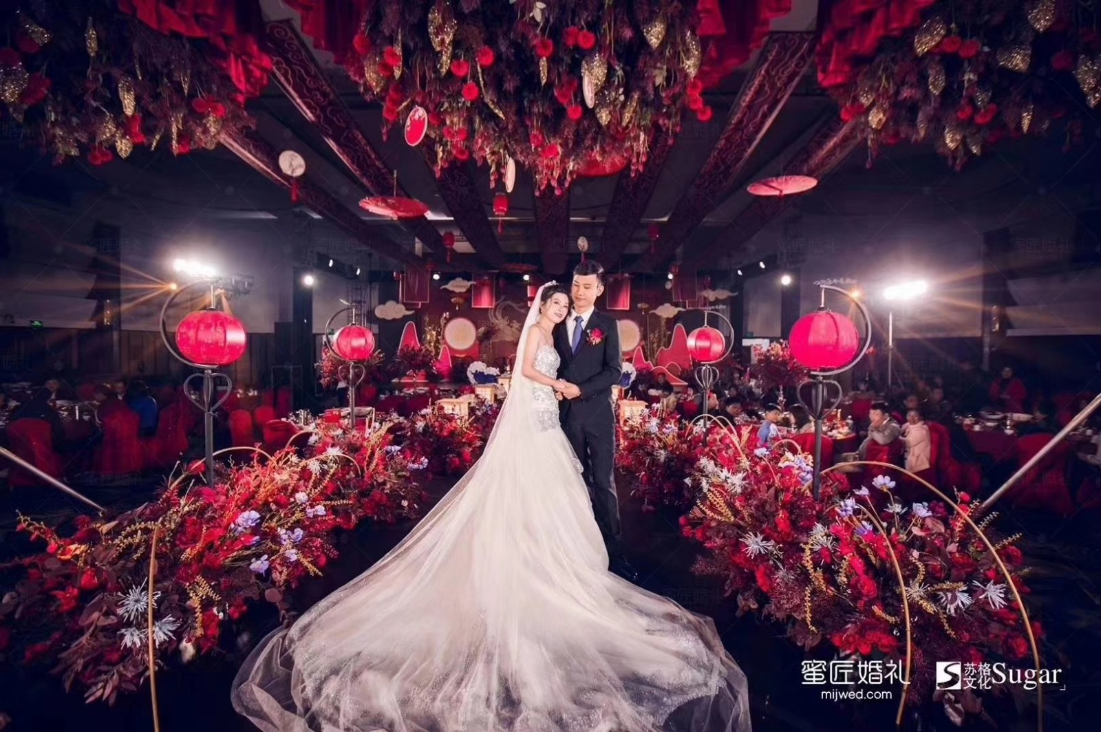 12星座适合哪种婚纱 各种星座的婚纱礼服