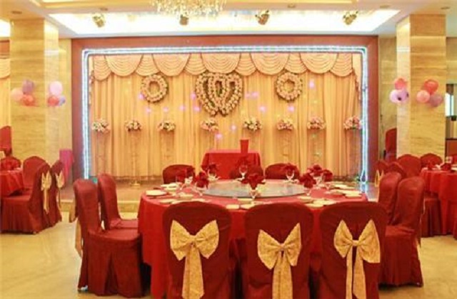 百日宴婚宴一起办可以吗 婚礼百日宴一起办流程