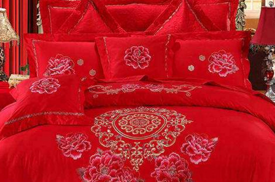 四件套男方买还是女方买