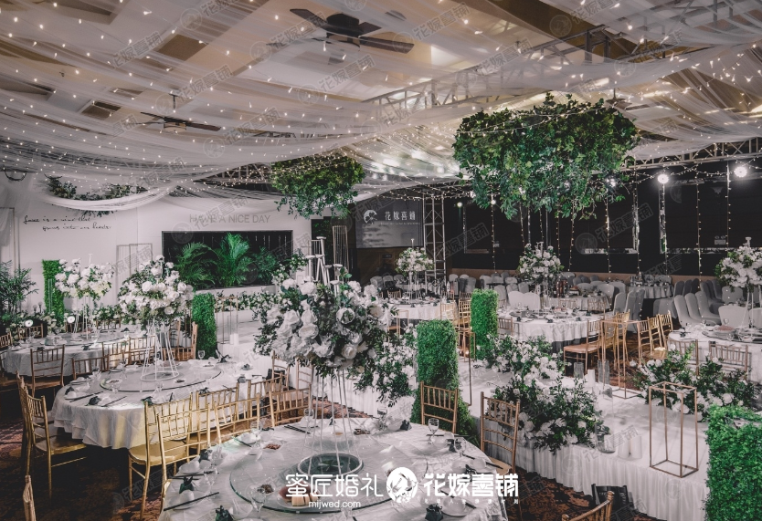 婚礼主舞台怎样布置更漂亮