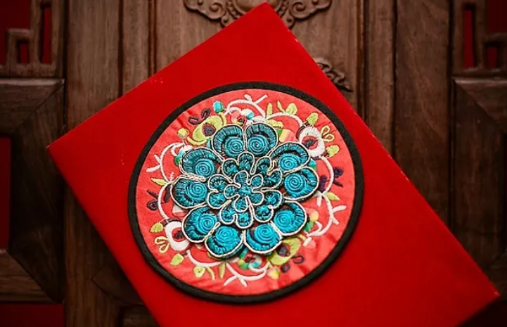 结婚邀请短信什么时候发比较合适