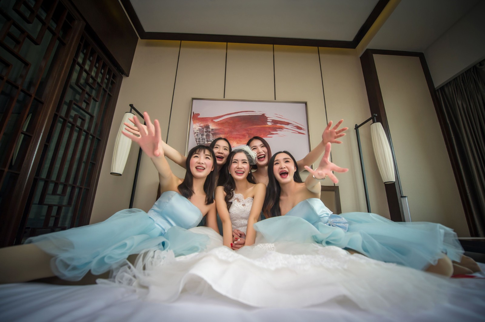 适合结婚新娘发的朋友圈 婚礼后新娘怎么发朋友圈