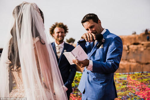 男装结婚礼服搭配