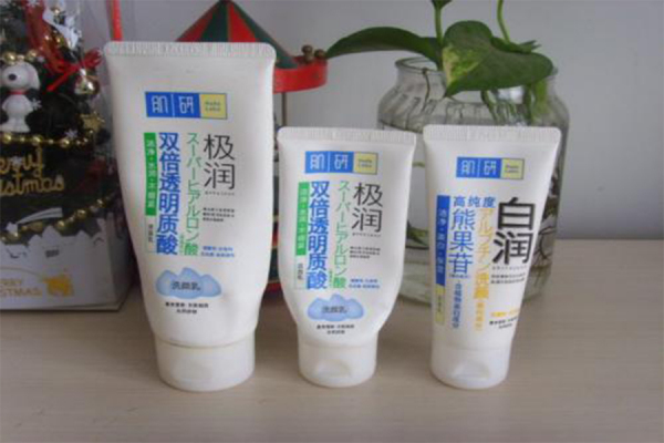 口碑好的平价水乳学生 16岁适合的水乳套装