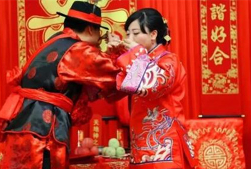 祝福老师结婚的祝福语 恭贺老师新婚的祝福语