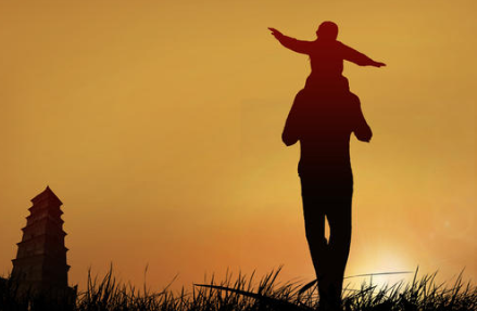 父亲节买啥礼物好实用 父亲节送什么实用礼物