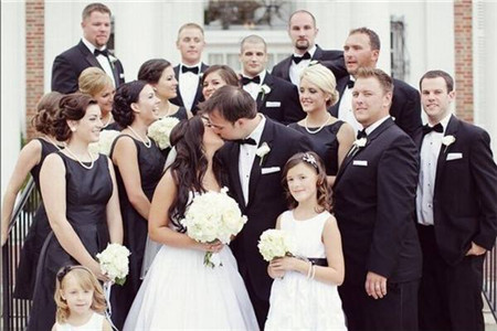 婚礼来宾合影 婚礼上怎么邀请宾客合影