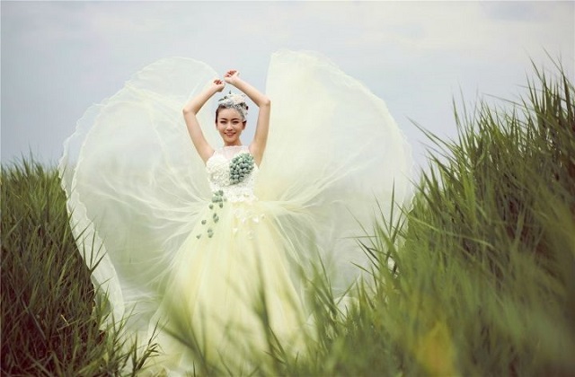 拍婚纱照选衣服的技巧 婚纱必拍衣服