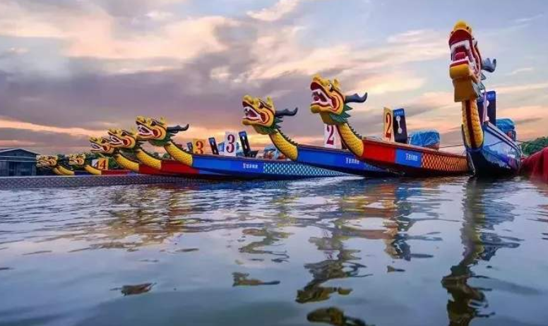 关于端午节的传统故事 关于端午节的故事20字