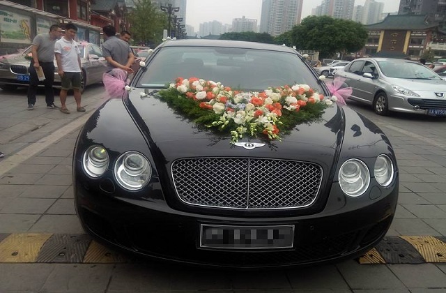 深圳婚车车队租一天多少钱 深圳租婚车要注意什么
