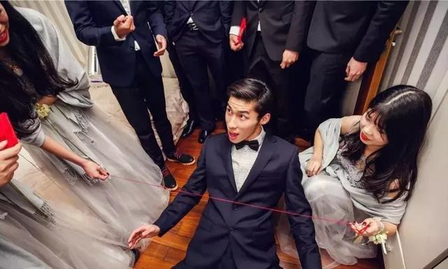 结婚玩的游戏经典搞笑 婚礼上经典搞笑的游戏环节