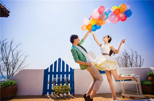 参加婚礼发朋友圈的文案 婚礼祝福朋友圈文案