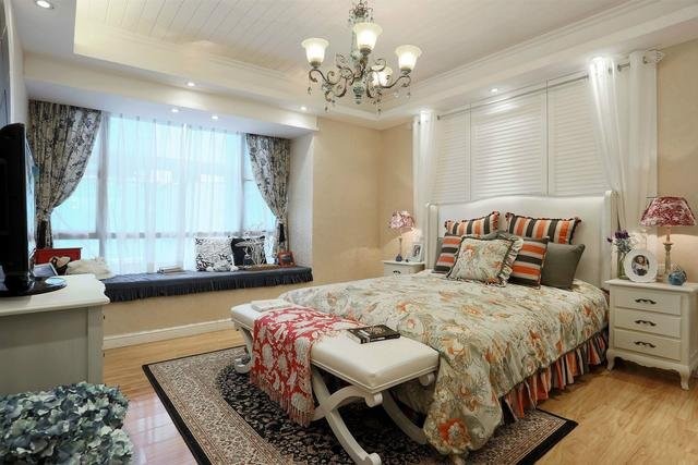 如何布置婚房才显喜庆