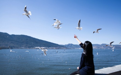 男朋友心情不好怎么安慰他