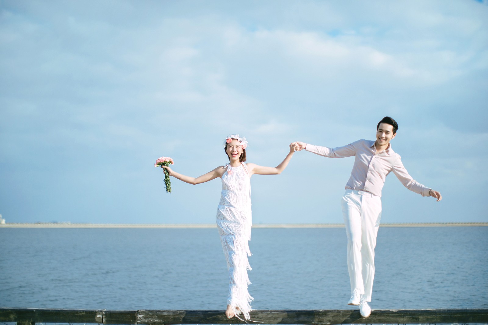 八月拍婚纱照去哪里好 婚纱照什么时候拍合适