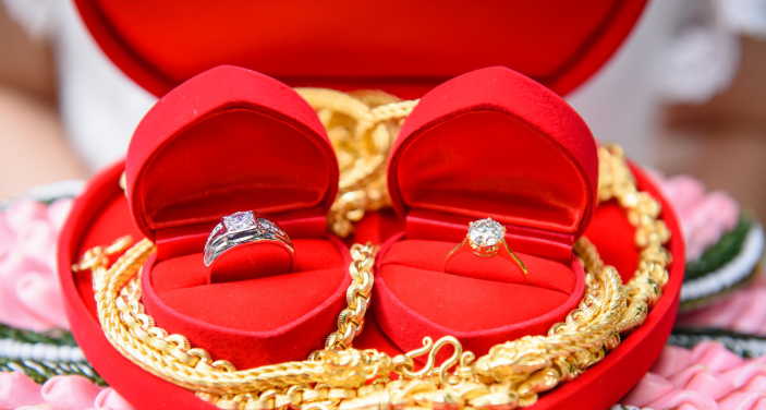 现在10万彩礼你们陪嫁多少