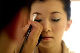 婚礼跟妆价格目录报表 婚礼跟妆应该怎么选择