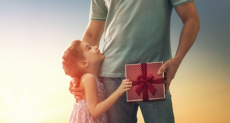 送满月宝宝礼物的禁忌 送满月宝宝礼物推荐