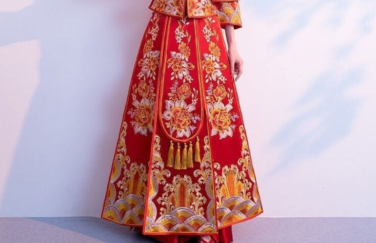 龙凤褂和秀禾服的有什么区别