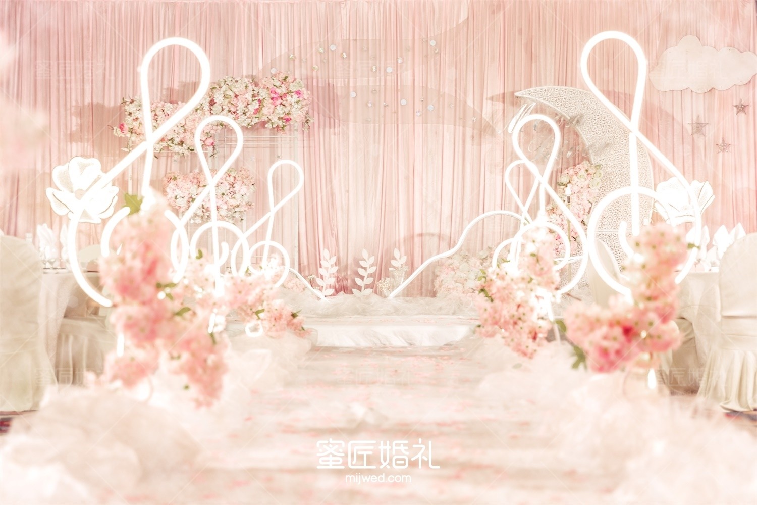 婚礼现场座位究竟怎么布置 婚礼现场座位有哪些注意事项