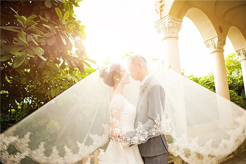 祝福新人结婚祝福语 新人结婚祝福语2020