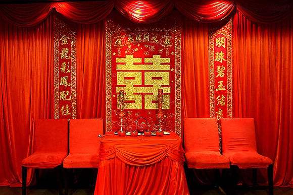 订婚男方给女方买什么 订婚男方要准备什么礼