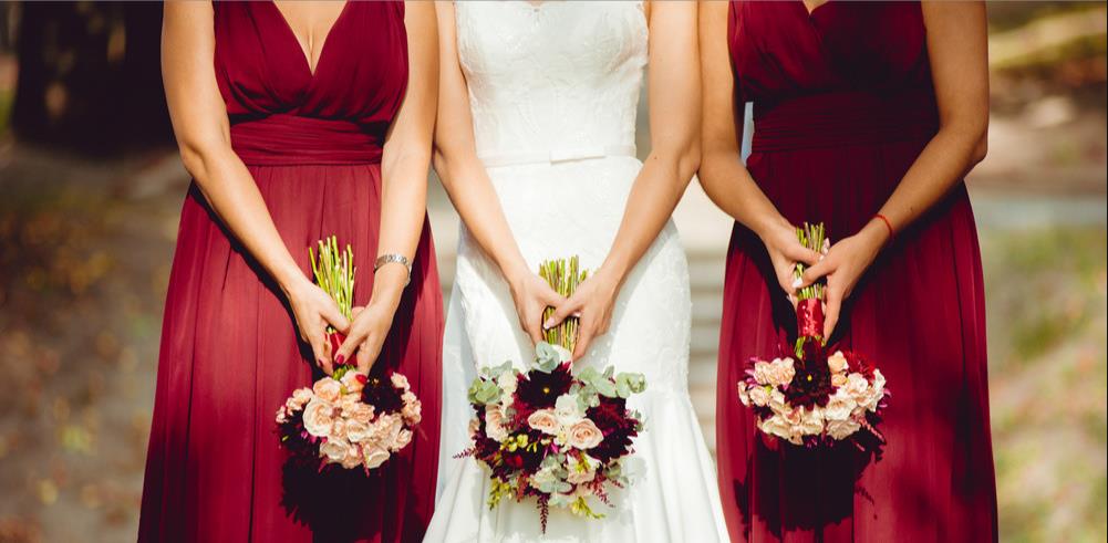 伴郎穿什么衣服 当伴娘穿什么衣服比较合适