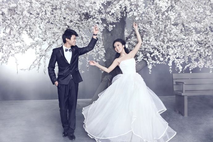 拍婚纱照得多长时间 拍婚纱照多长时间可以拍完