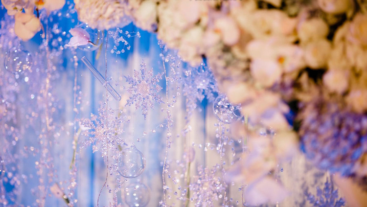 婚礼现场布置 婚礼签到台布置