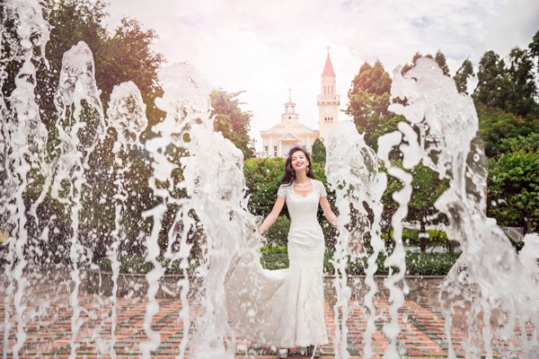 分享婚纱照到朋友圈的句子 朋友圈晒婚纱照的文案