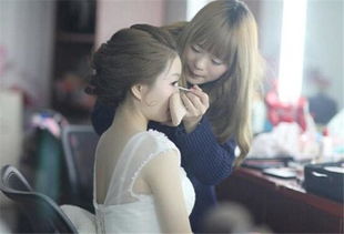 婚礼跟妆要注意什么 婚礼跟妆怎样自己找