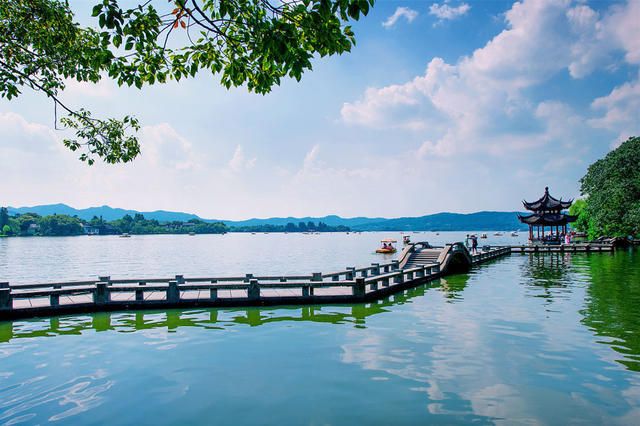 杭州拍婚纱照多少钱合理 现在拍婚纱照多少钱