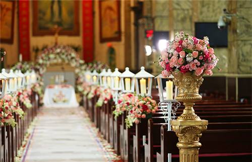 朋友圈祝福结婚简短 朋友圈祝福结婚简短文案