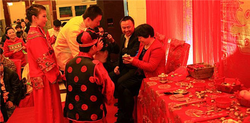 订婚改口喊爸妈的小技巧