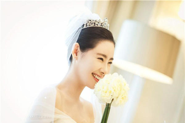 化妆师婚礼跟妆流程介绍 婚礼当天跟妆流程