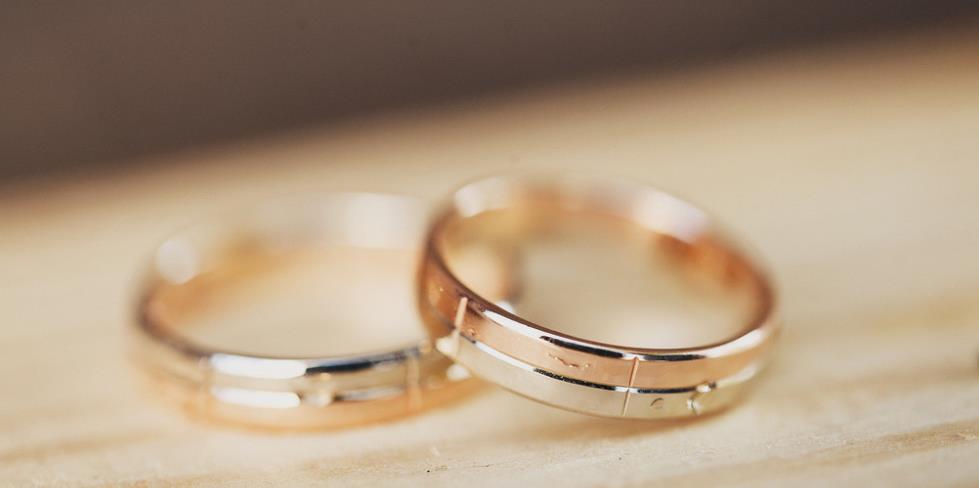 黄金对戒可以用来当结婚戒指吗 结婚可以用黄金戒指吗