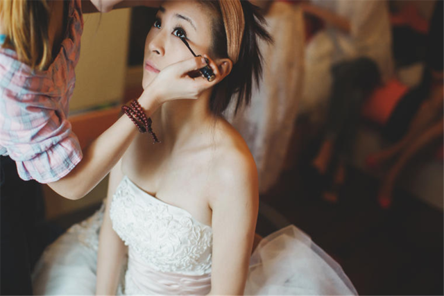 婚礼前需要试妆吗 婚礼试妆一般在什么时候