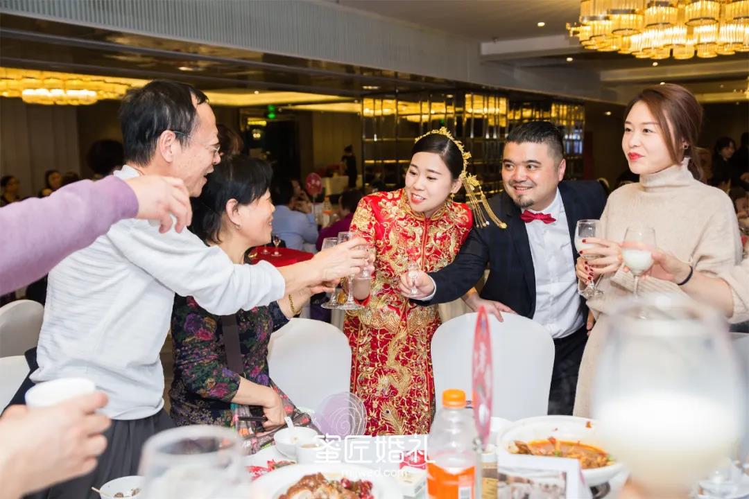 结婚酒席时间下午可以吗 结婚酒席一般几点