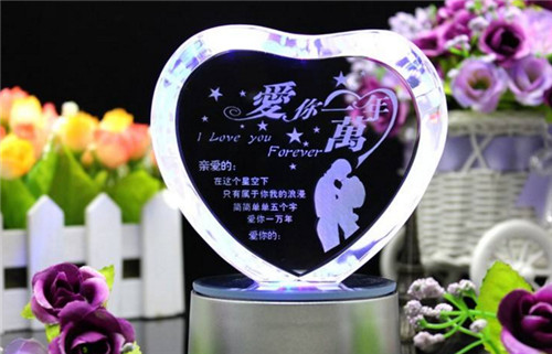 七夕结婚纪念当天礼物推荐 七夕结婚纪念当天说什么