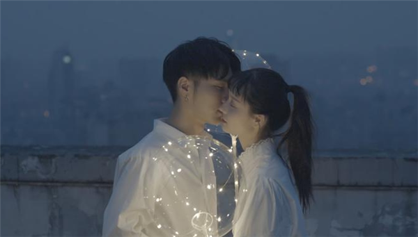 挽回异地恋死心的女友的话