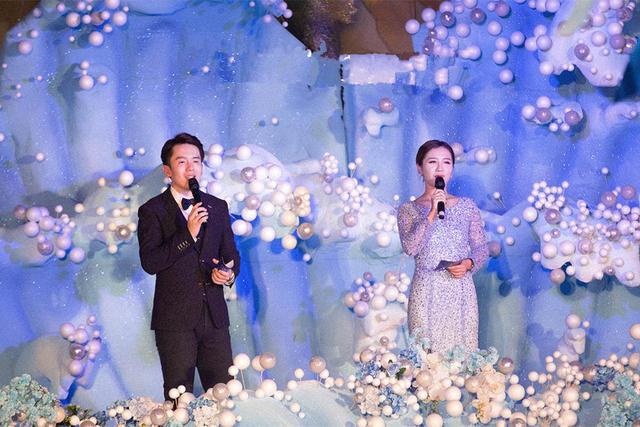 婚礼司仪价格 请婚礼主持人价格