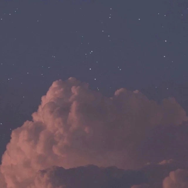 男朋友生日简短朋友圈