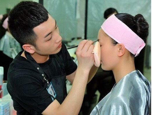 新娘在跟妆前应注意什么 新娘跟妆前应做什么