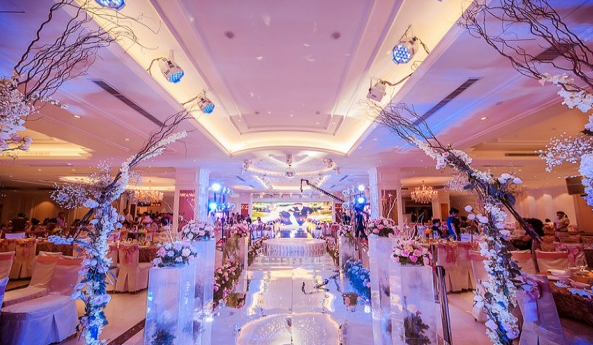 上海酒席一桌多少钱 上海本地婚宴多少钱一桌