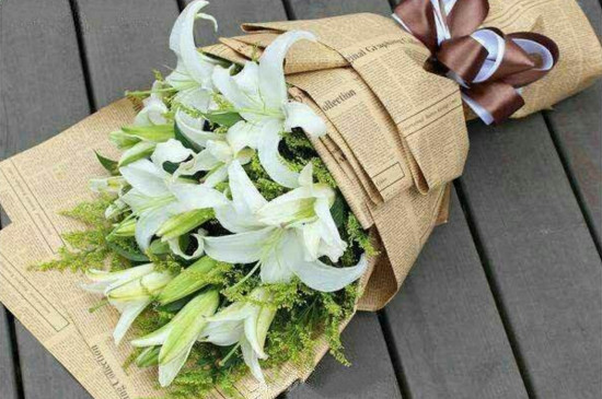 适合送孩子老师结婚礼物