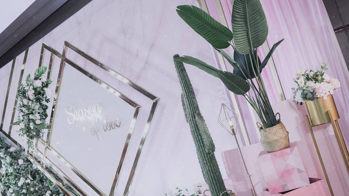 2020年婚礼主持词 2020年婚礼主持人主持词