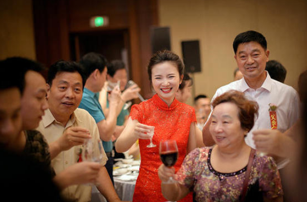 订婚要对女朋友说什么
