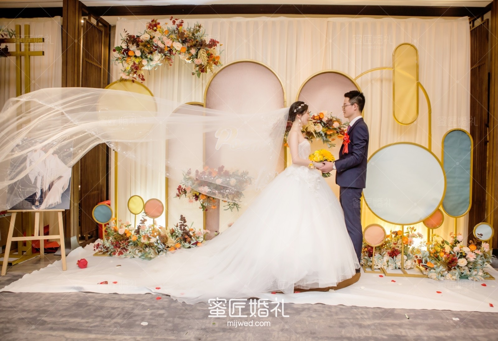 常见的婚纱摄影姿势种类 婚纱摄影都有哪些风格