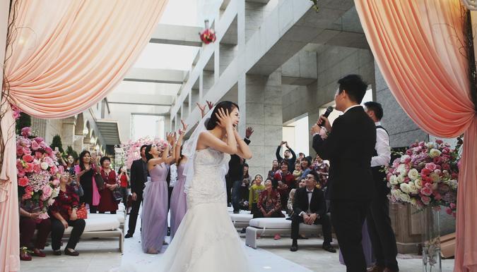 抖音很火的结婚祝福语 不俗气祝新婚的朋友圈